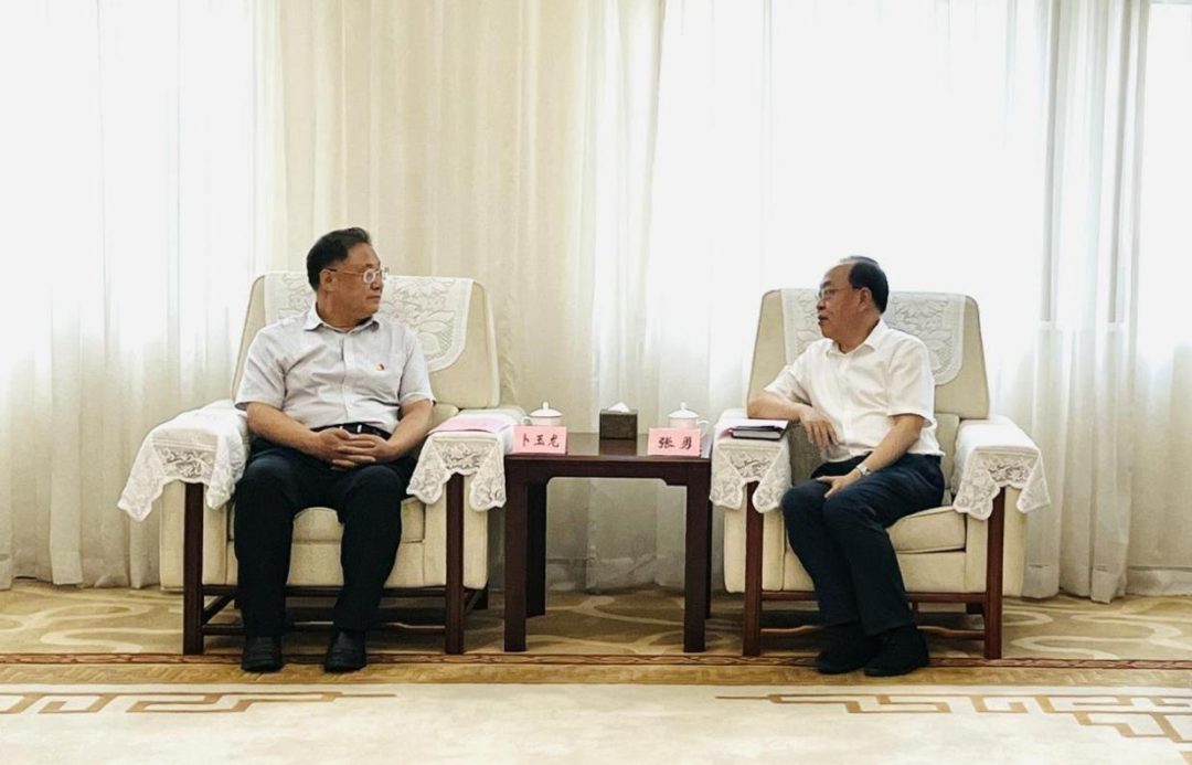 中智集團黨委書記、董事長卜玉龍一行赴津走訪調研